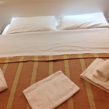 Rome Palace Hotel Pokój zdjęcie