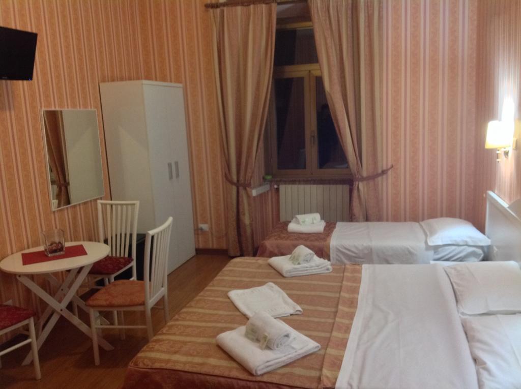 Rome Palace Hotel Pokój zdjęcie